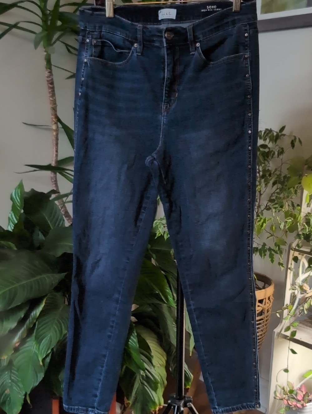 SOHO High-Rise Straight Jeans in Dark Indigo with Side Stud Trim